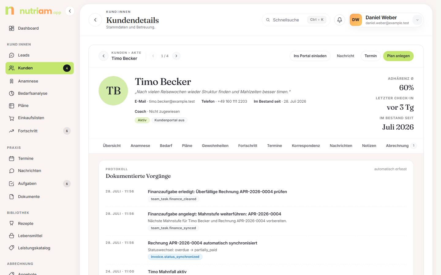 Tab „Verlauf" mit Protokoll und Ernährungstagebuch